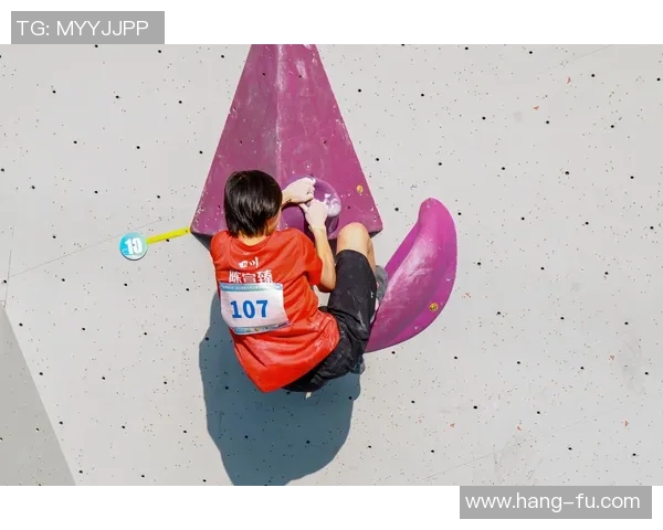 武汉飞盘队在世界攀岩锦标赛中以53分稳居积分榜首位